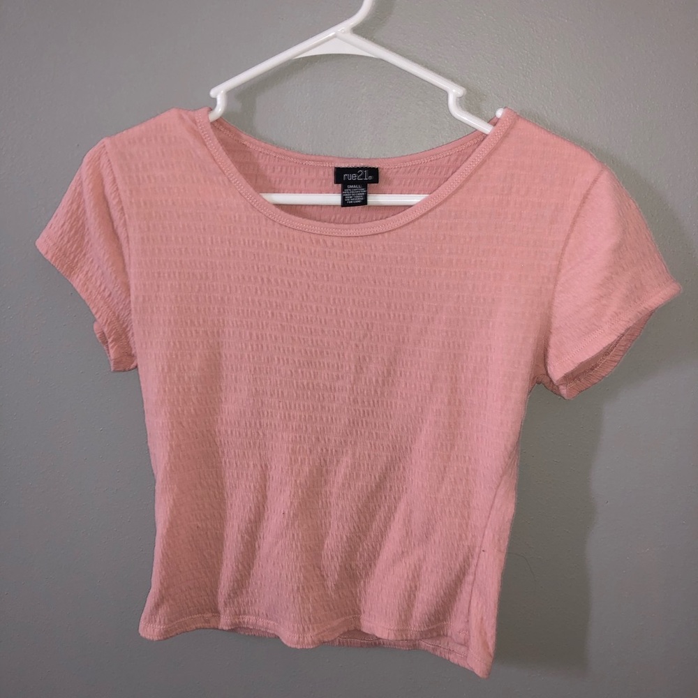 Light Pink Rue 21 Tee Shirt